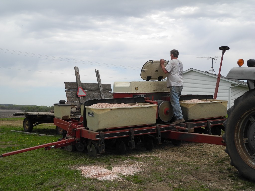 Working this year with Daryl's new planter